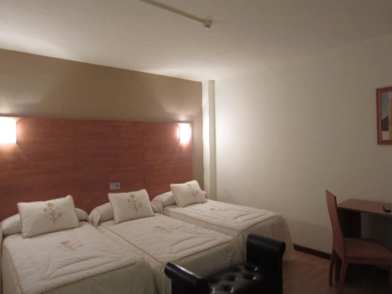 Hotel Acebos Azabache 기욘 외부 사진