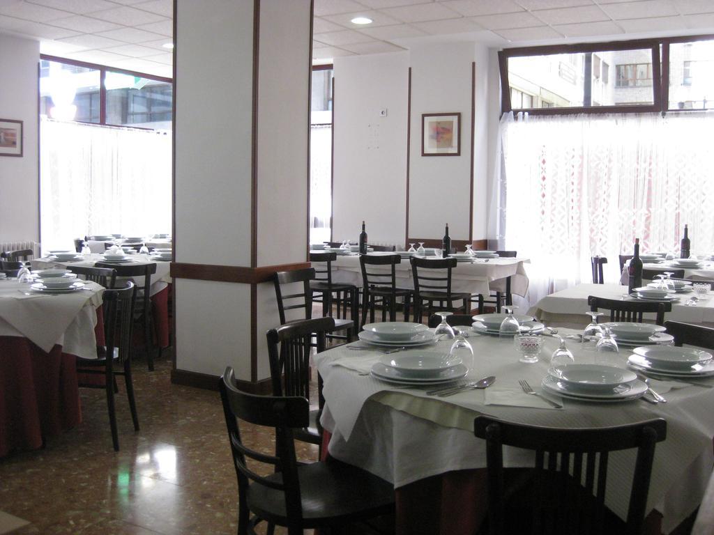 Hotel Acebos Azabache 기욘 외부 사진