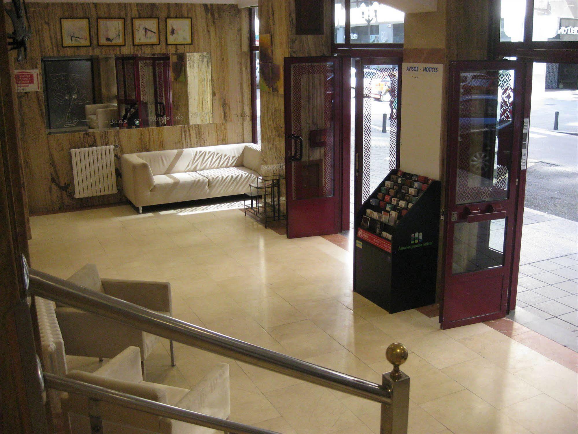 Hotel Acebos Azabache 기욘 외부 사진